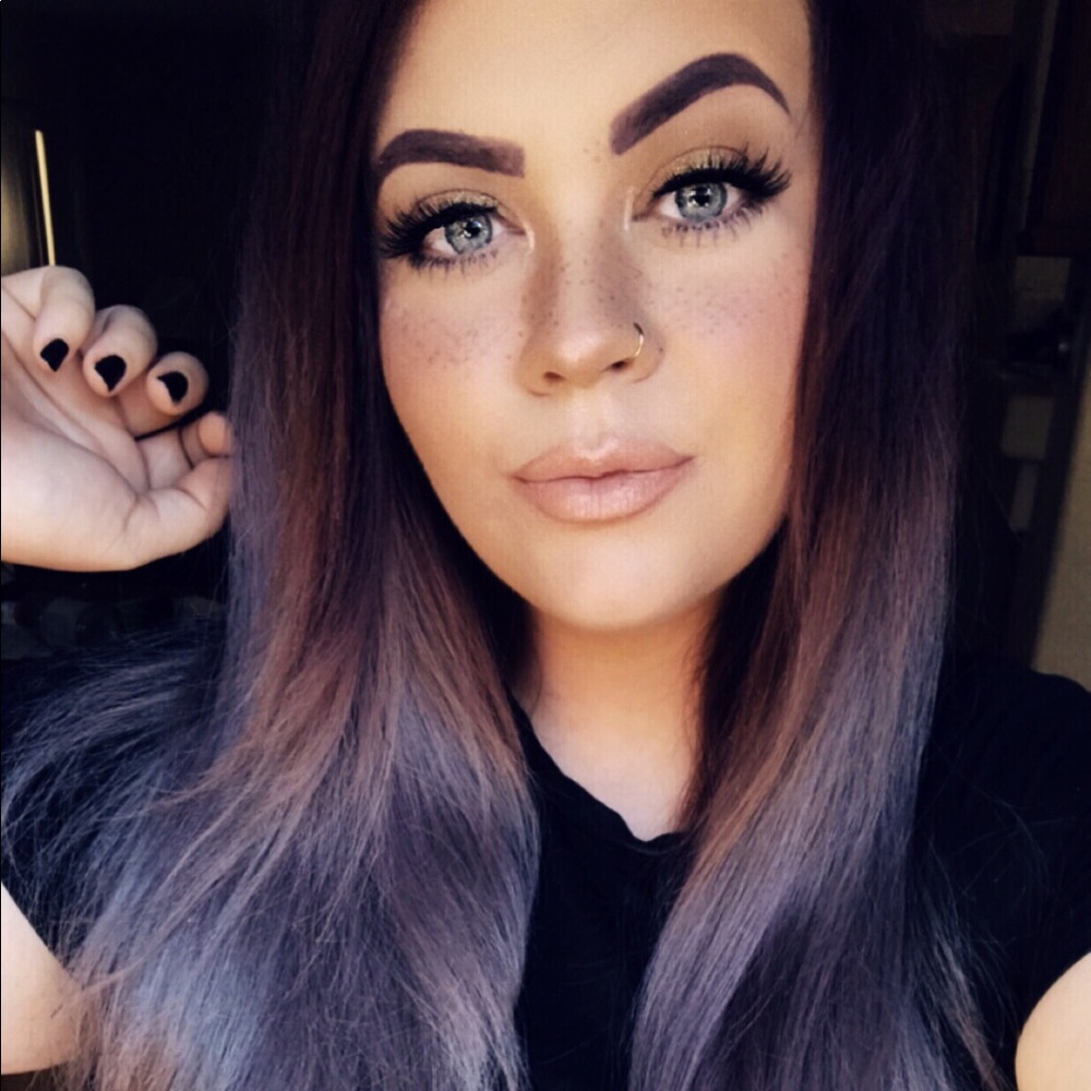 Meet your Posher, Taylor